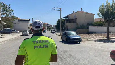 Karaman'da 3 yaşındaki çocuğa araba çarptı!