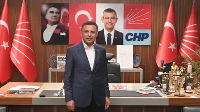 Özgür Çelik yeniden CHP İstanbul İl Başkanı oldu