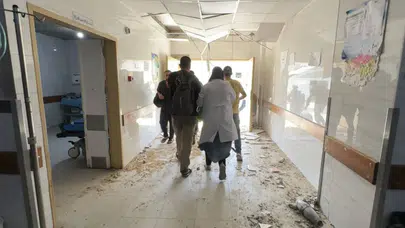 İsrail, Gazze'deki sağlık merkezlerini hedef almaya devam ediyor