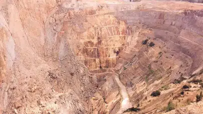 Nijerya’da altın madeninde göçük: 100'den fazla kişi hayatını kaybetti!