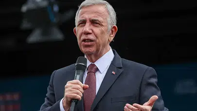 Ankara’da kavşak inşaatı trafiği kilitledi