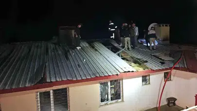 Elazığ Kovancılar’da ev yangını: 3 kişi dumandan etkilendi