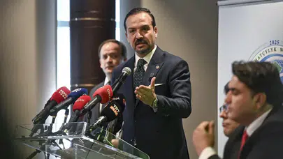 Kürşad Zorlu: Sekiz devlet tek millet