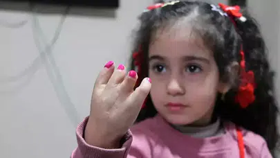 10 ameliyat geçiren Elif Lina'nın tedavisi borçlar yüzünden durdu!