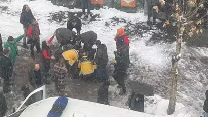 Bingöl'de çatıdan düşen kar kütlesi, 55 yaşındaki kadının ölümüne neden oldu