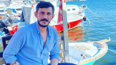 İzmir'de feci kaza: Otobüsü sollamak isteyen motosikletli hayatını kaybetti