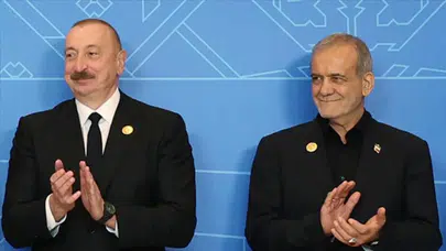 Azerbaycan Cumhurbaşkanı Aliyev, İranlı mevkidaşı Pezeşkiyan ile görüştü