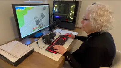 81 yaşında Minecraft oynamaya başladı, kanser hastası torunu için 35 bin dolar topladı!