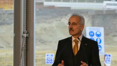 Bakan Uraloğlu, THY Yatırımları Temel Atma Töreni'ne katıldı!