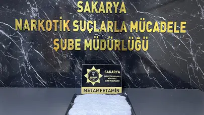 Sakarya'da aracında 1 kilogram uyuşturucu bulunduran kişi tutuklandı
