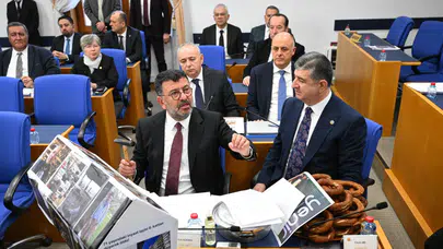 En düşük emekli aylığının artırılmasını içeren kanun teklifi TBMM Plan ve Bütçe Komisyonu'nda görüşülüyor