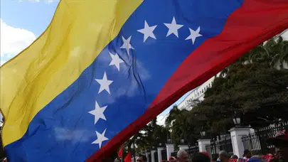 Venezuela İçişleri Bakanı duyurdu: ABD saldrısında 100 kişi öldü