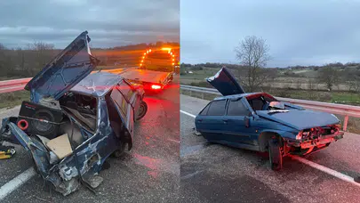 Kırklareli'nde otomobil bariyerlere çarptı: 3 kişi yaralandı