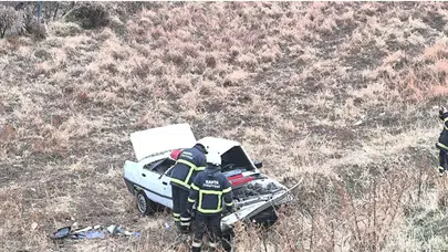 Adıyaman’da otomobil şarampole yuvarlandı: 2'si çocuk 3 yaralı!