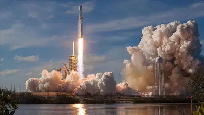 Güney Kore NEONSAT-1A uydu sistemini fırlattı