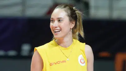 Ünlülere uyuşturucu operasyonu: İmamoğlu'nun sevgilisi olduğu iddia edilen Derya Çayırgan ve 18 kişi gözaltına alındı!