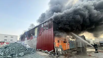 Hatay'da mobilya atölyesinde yangın: Atölye kullanılamaz hale geldi!