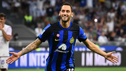 Hakan Çalhanoğlu Galatasaray'a gelecek mi? Inter'den yanıt geldi, bonservisi belli oldu!