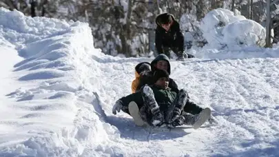 Rize'de okullar tatil mi? Bir ilçede eğitime ara verildi