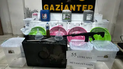 Gaziantep'te 55 litre sıvı metamfetamin ele geçirildi, 3 tutuklama
