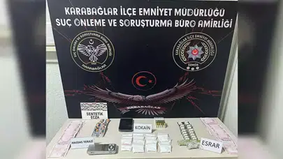 İzmir'de uyuşturucu operasyonu: Otomobilde yakalanan sevgililere gözaltı