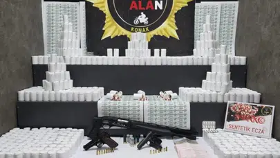 İzmir Konak'ta uyuşturucu operasyonu: 3 şüpheli gözaltında