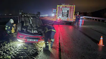 Hatay'da otomobil takla attı: İki kişi yaralandı