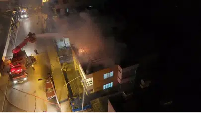 Hatay'da müstakil evin damında yangın