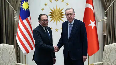 Cumhurbaşkanı Erdoğan: Türkiye-Malezya dostluğunu daha da perçinleyeceğiz