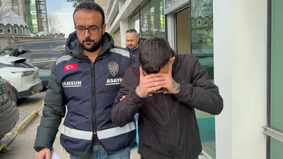 Samsun'da gümüşçünün vitrin camını kırıp altın zannettiği bilezikleri çaldı