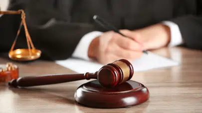 HSK'dan hakim ve savcılara sosyal medya uyarısı!