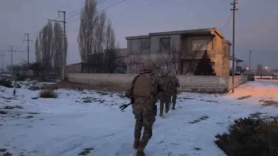 Iğdır’da torbacılara büyük darbe: 15 adrese eş zamanlı narkotik operasyonu