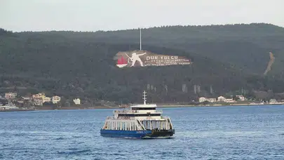 Kuzey Ege'de fırtına: Feribot seferleri iptal oldu!