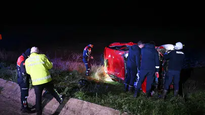 Edirne'de otomobil devrildi: 1'i ağır 2 yaralı