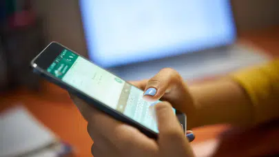 WhatsApp'tan yeni özellik: Mesajlar 1 saat sonra otomatik silinecek!