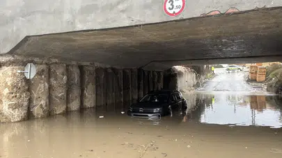 Edirne'de sağanak yağış su baskınlarına sebep oldu
