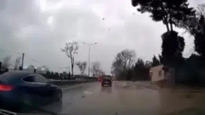 Bursa'da rüzgar saatte 75 kilometreyi buldu!