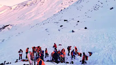 Avusturya’da çığ felaketi: 5 kayakçı hayatını kaybetti