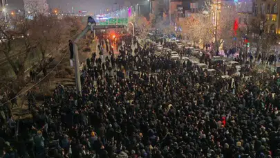 İran’dan dönen öğrenciler, kampüslerde silah sesleri duyduklarını anlattı