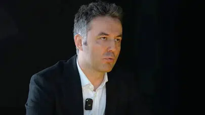 Mehmet Akif Ersoy, kendisini uyuşturucuya başlatan o ismi açıkladı!