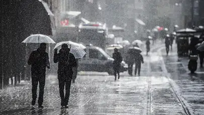Hafta sonu hava nasıl olacak? Meteoroloji'den kritik sağanak uyarısı! İstanbul'a kar yağacak mı?