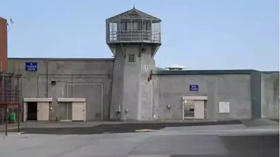 ABD'de cezaevindeki mahkumlar birbirine girdi: 3 ölü, 12 yaralı