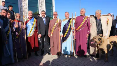 Bakan Çiftçi, Kahramanmaraş'ta esnafla bir araya geldi