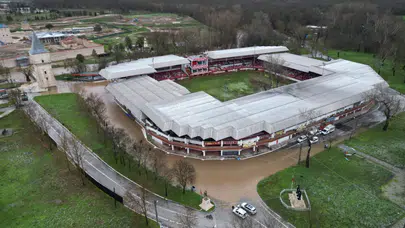 Edirne'de Tunca Nehri taştı, tarihi Er Meydanı sular altında kaldı