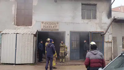 Bursa'da mobilya imalathanesinde yangın çıktı