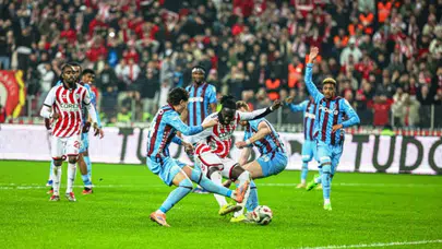 Trabzonspor, Samsunspor karşılaşmasından 3 puanla ayrıldı