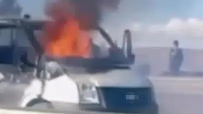 Batman'da seyir halindeki kamyonet alev alev yandı