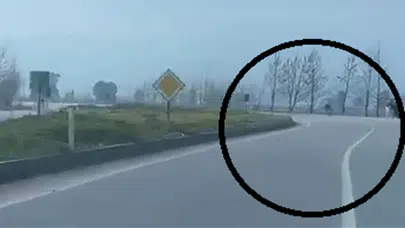 Hatay'da akrobatik hareketler yapan sürücü tarlaya uçtu