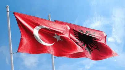 Türk ve Arnavut iş insanları Tiran'da bir araya geldi