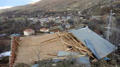 Meteoroloji uyardı : Bayburt'ta kuvvetli rüzgar ve fırtına etkili olacak